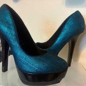 JustFab Shimmering Teal Platform Heels